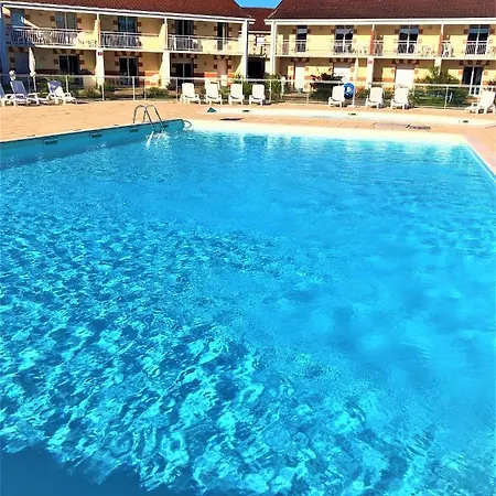 Totalement Rénové Avec Piscine Le Verdon-sur-Mer